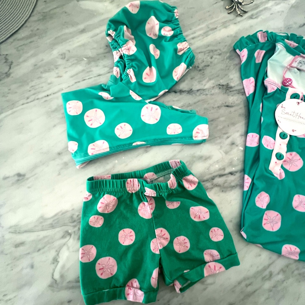 SweetHoneyClothing Mommy XS & Me 3T 3 piece sand dollar beach set